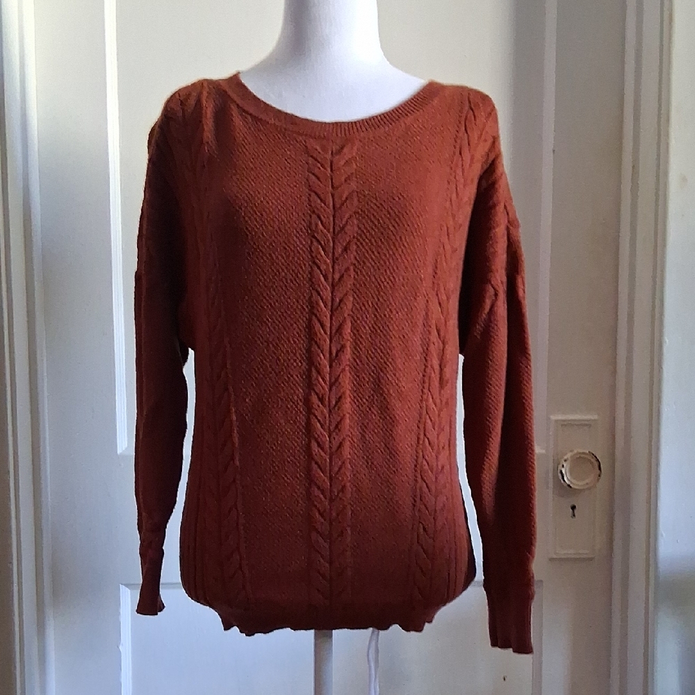 Cyrus Women's Cable Knit Sweater - Picture 1 of 2